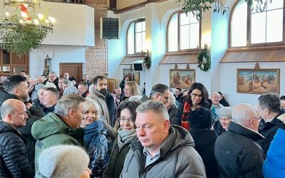 Rodzina to serce parafii! ❤️
D…